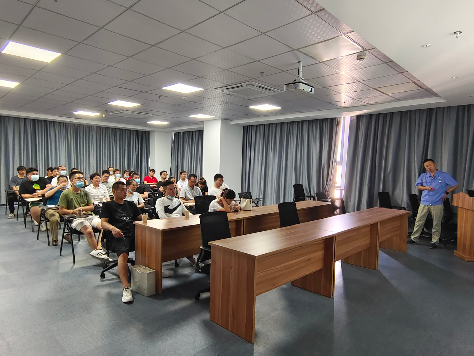 /UploadFile/News/20220726/ef3f2f779bbd425d91b5a9e615182d74.jpg 微信图片_20220726165343.jpg